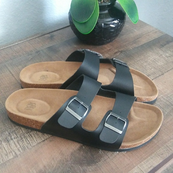 Rock & Republic Other - Rock & Republic Sandals
